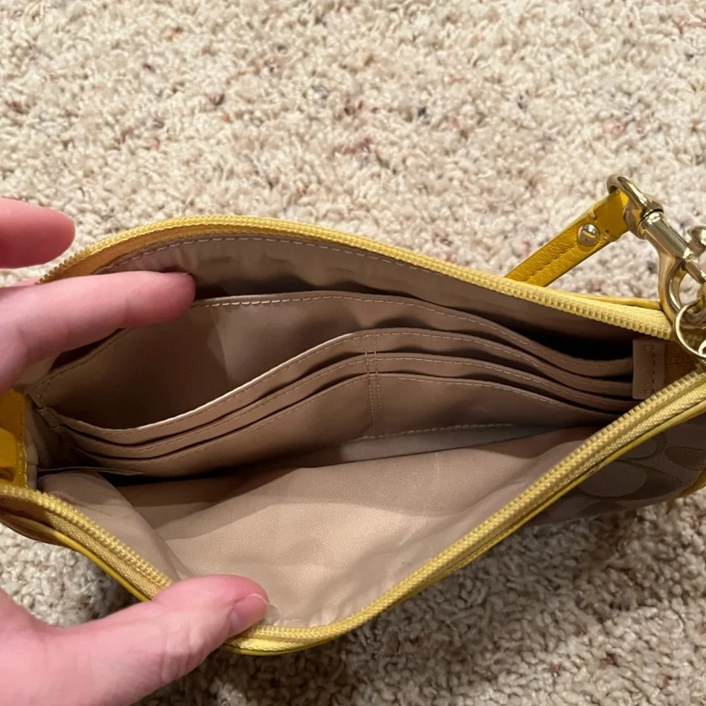 Coach wristlet! Great condition. - Picture 2 of 6